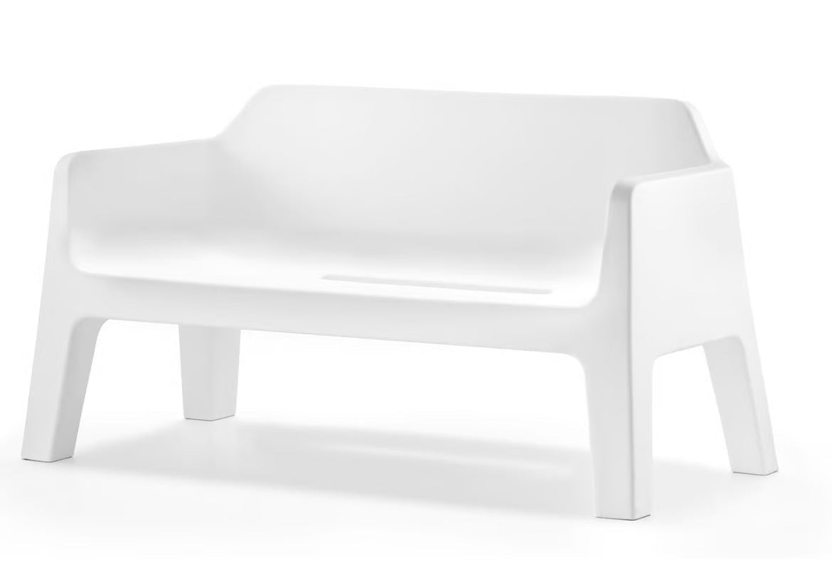 PLUS AIR 636 - Basic Collection Kft.