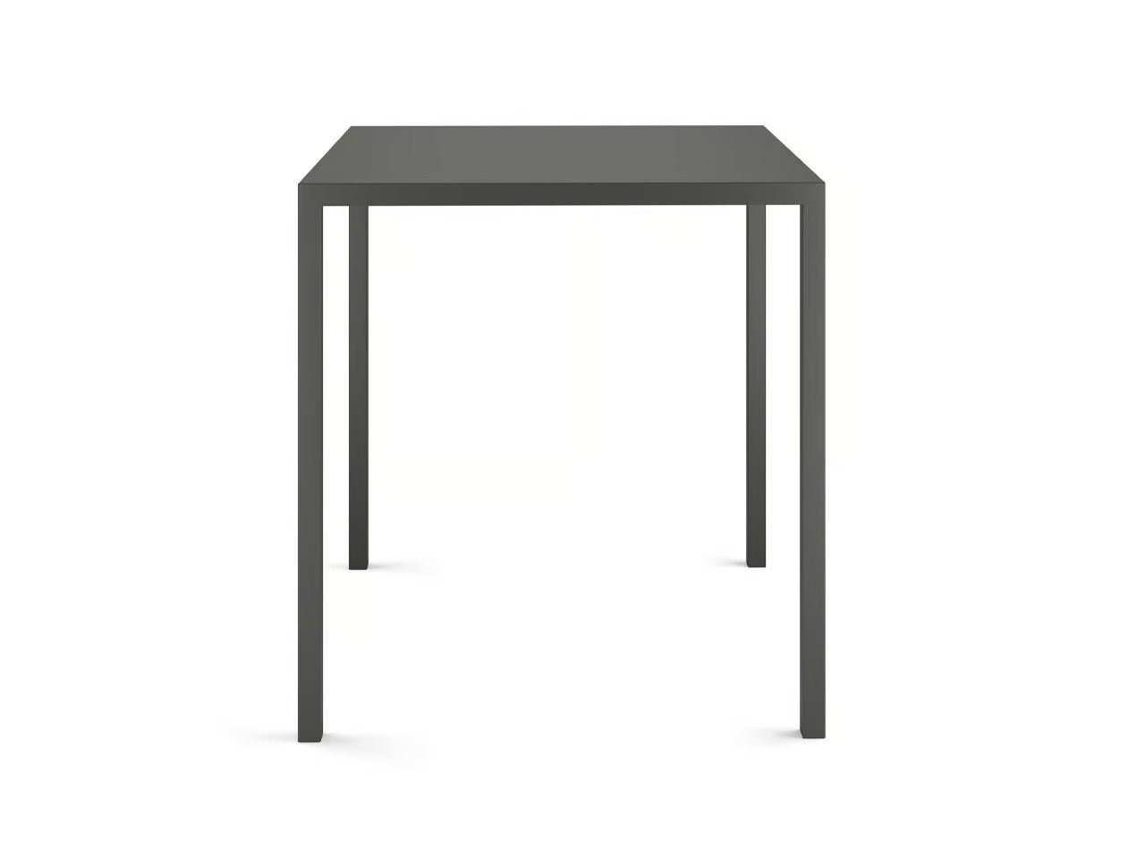 QU 600 - Basic Collection Kft.