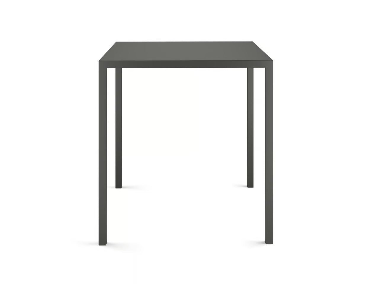 QU 700 - Basic Collection Kft.