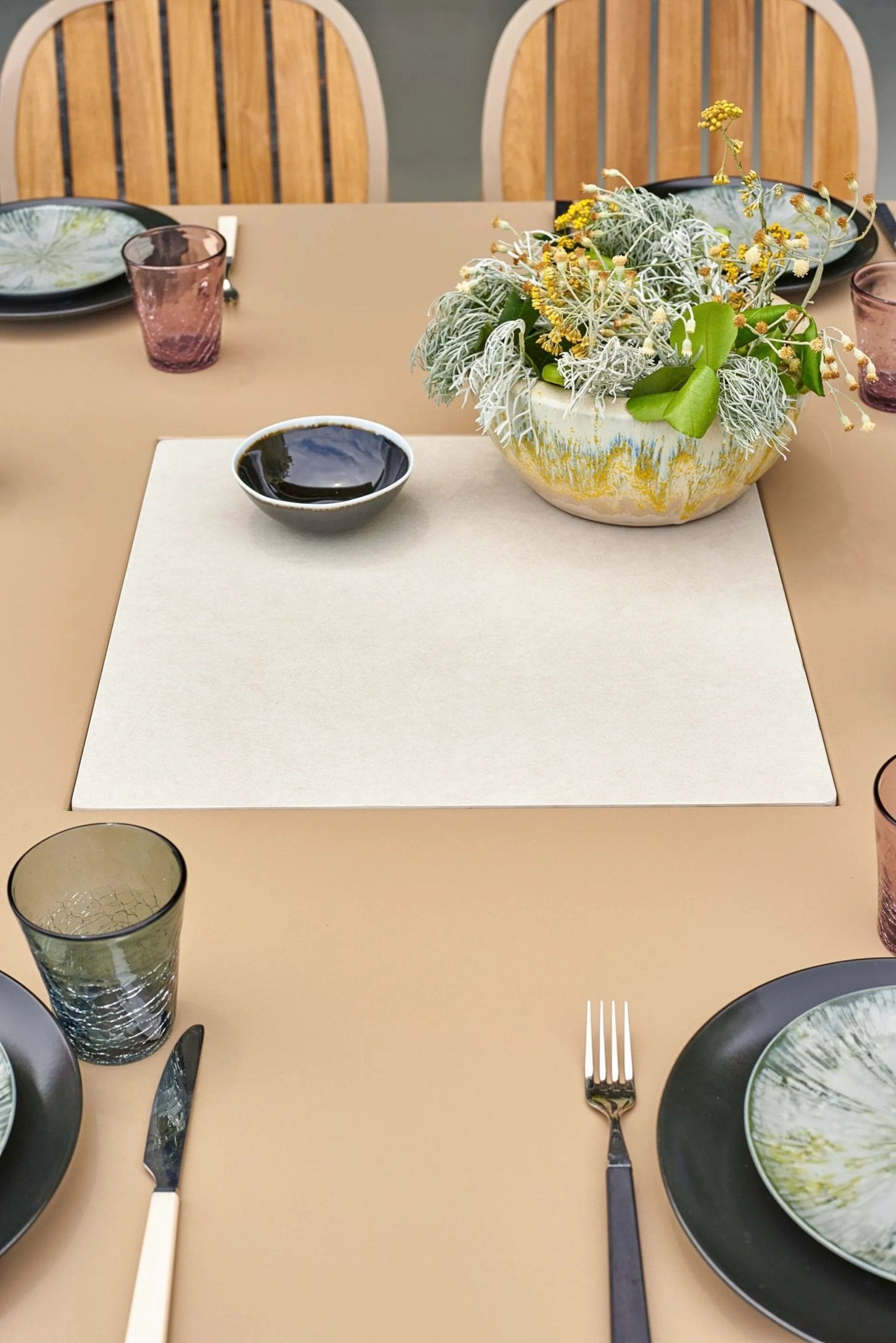 QUADRO - Basic Collection Kft.