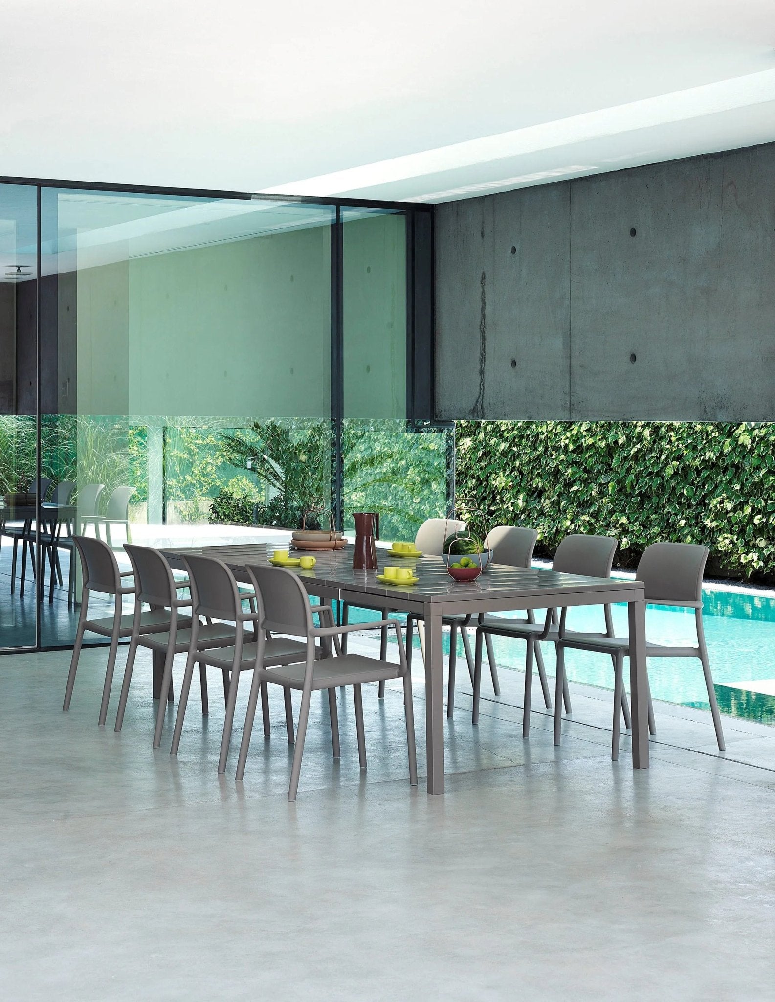 RIVA - Basic Collection Kft.