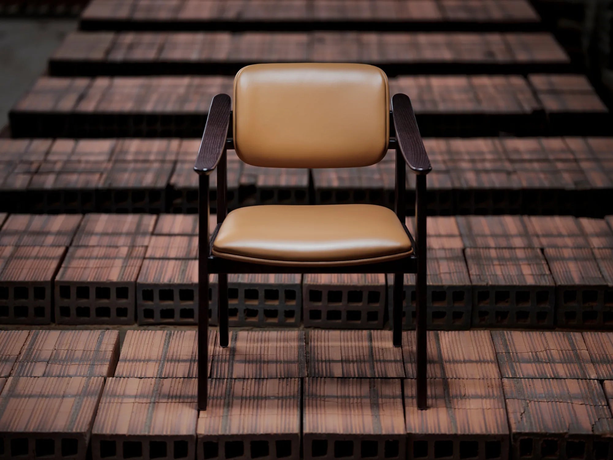 SHANNA M1056CUUST - Basic Collection Kft.