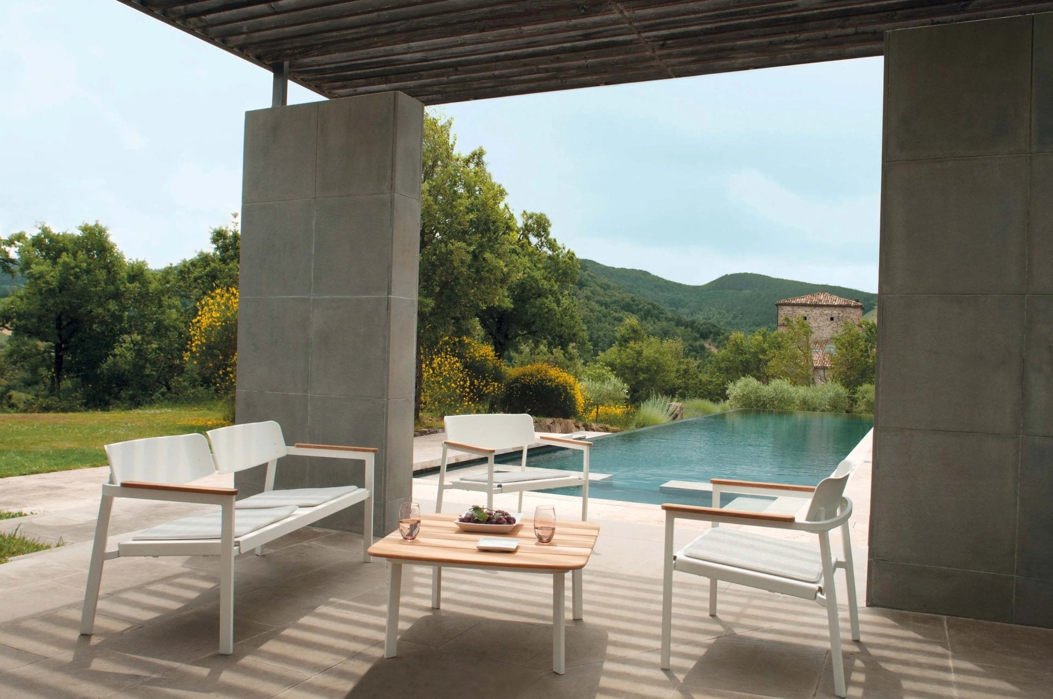 SHINE - Basic Collection Kft.