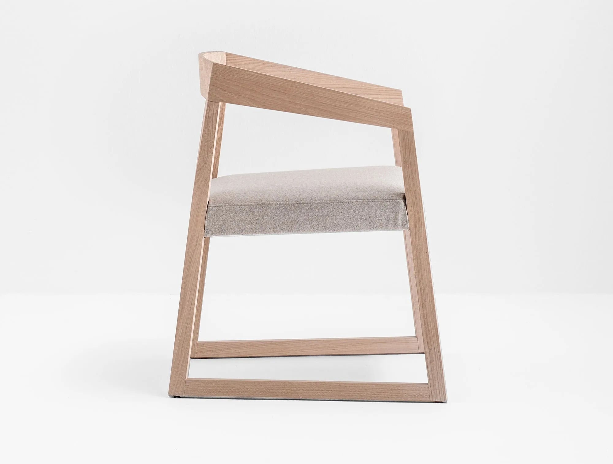 SIGN 455 - Basic Collection Kft.