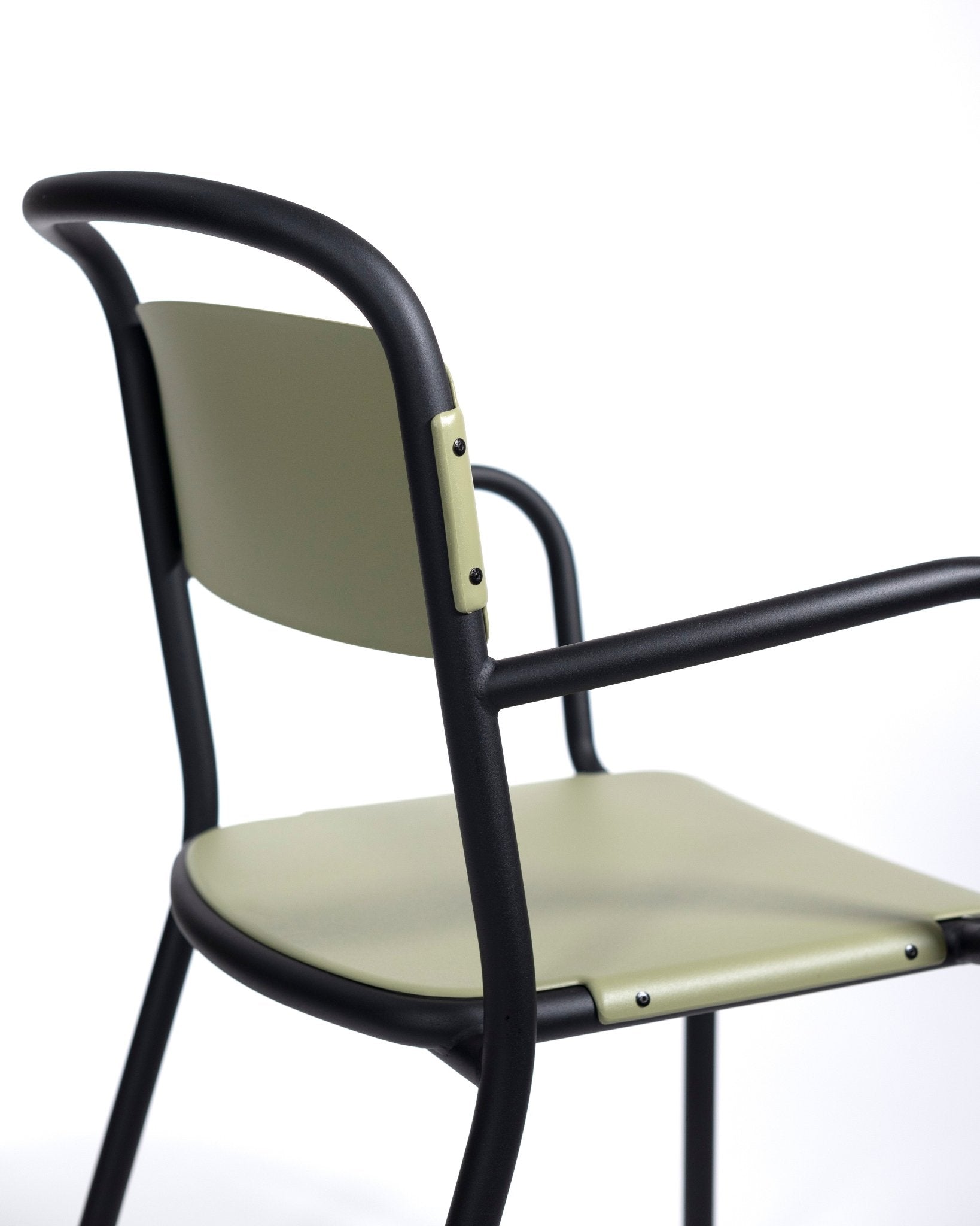 Skol armchair - Basic Collection Kft.