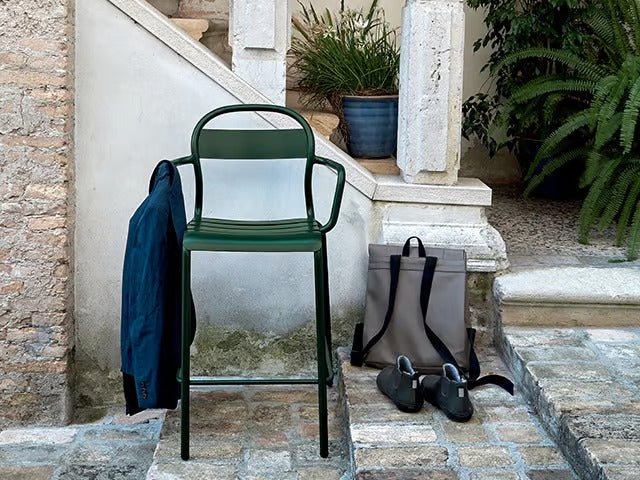 STECCA 6 - Basic Collection Kft.