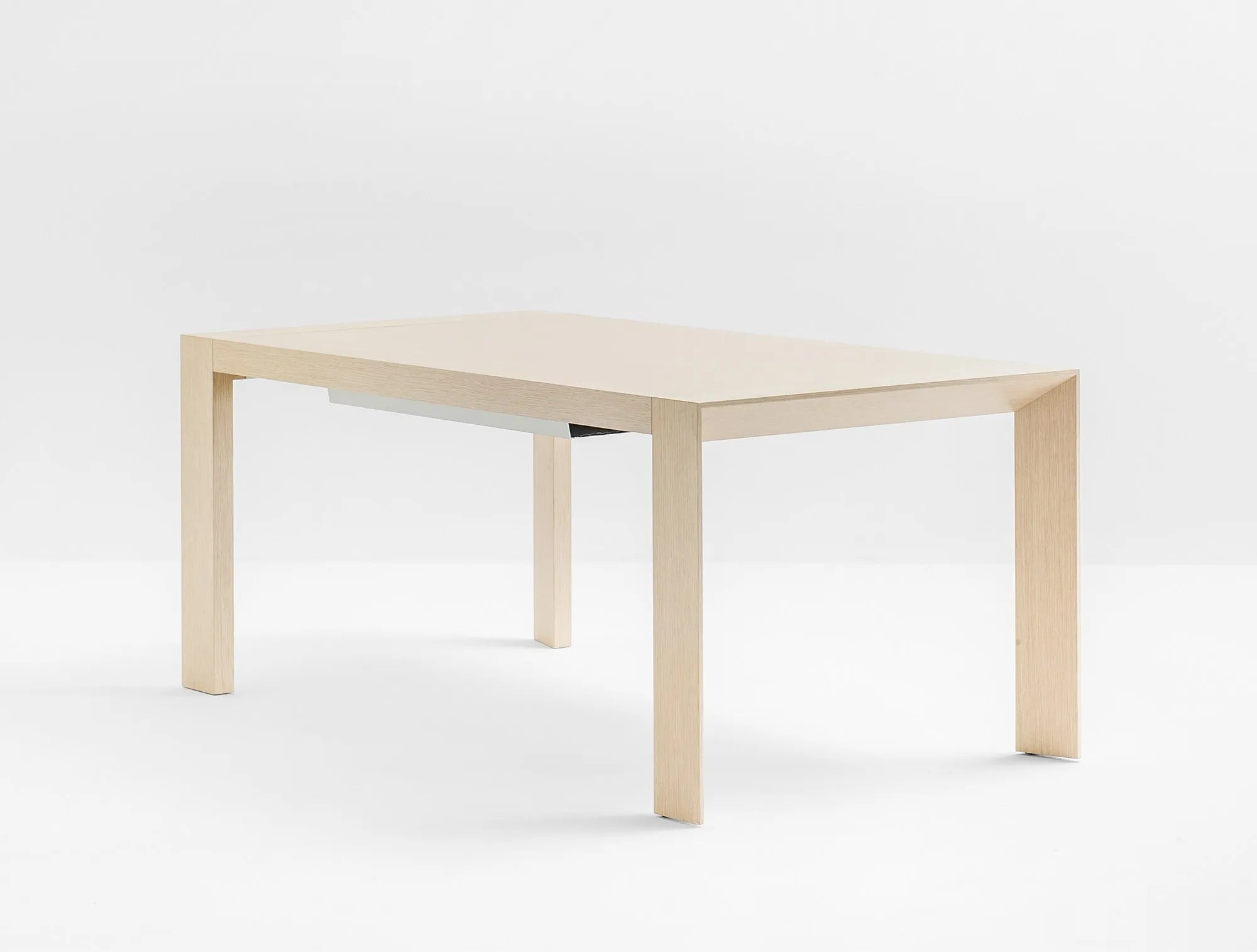 SURFACE - Basic Collection Kft.