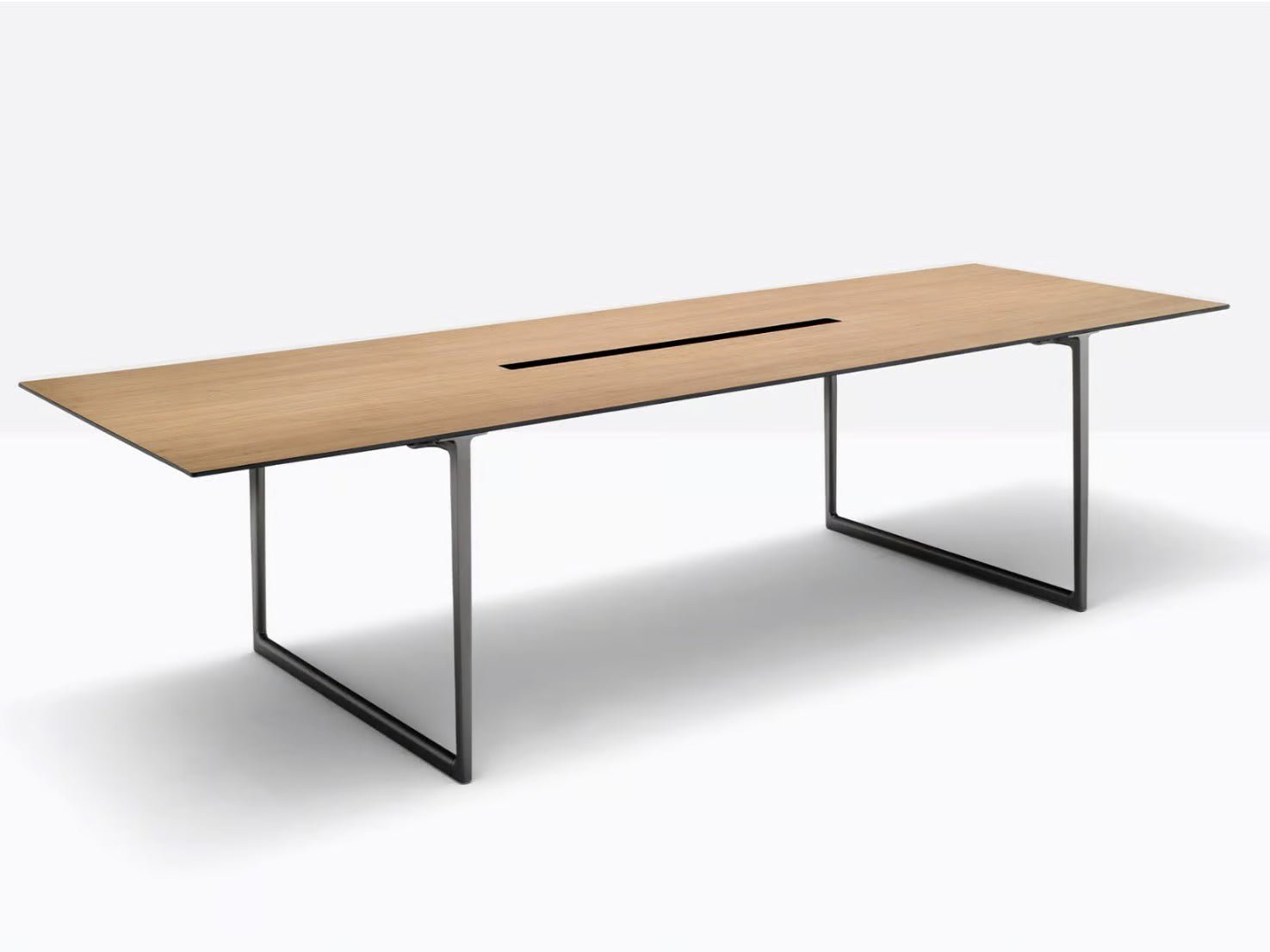 TOA TABLE CC - Basic Collection Kft.