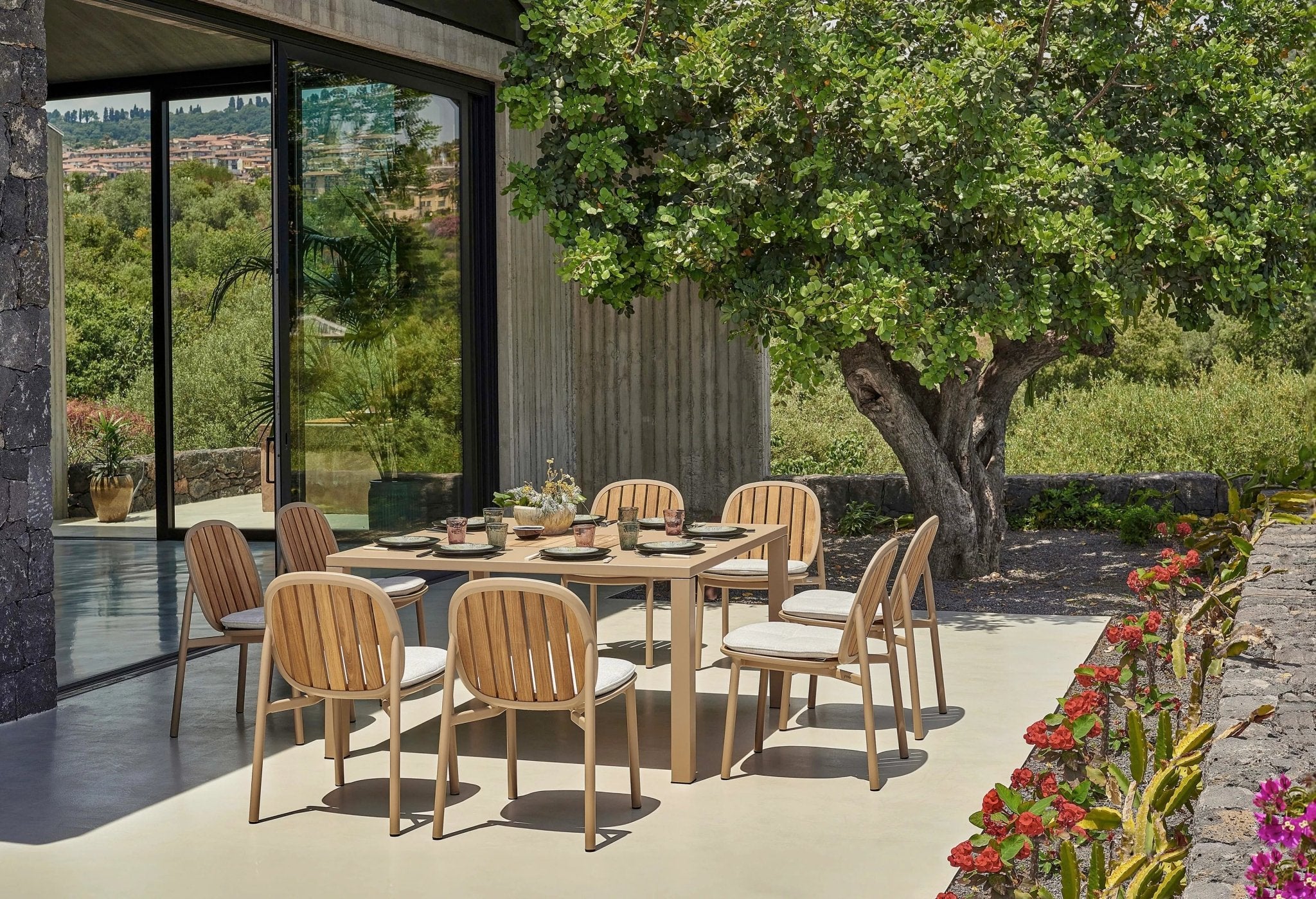 TWINS - Basic Collection Kft.