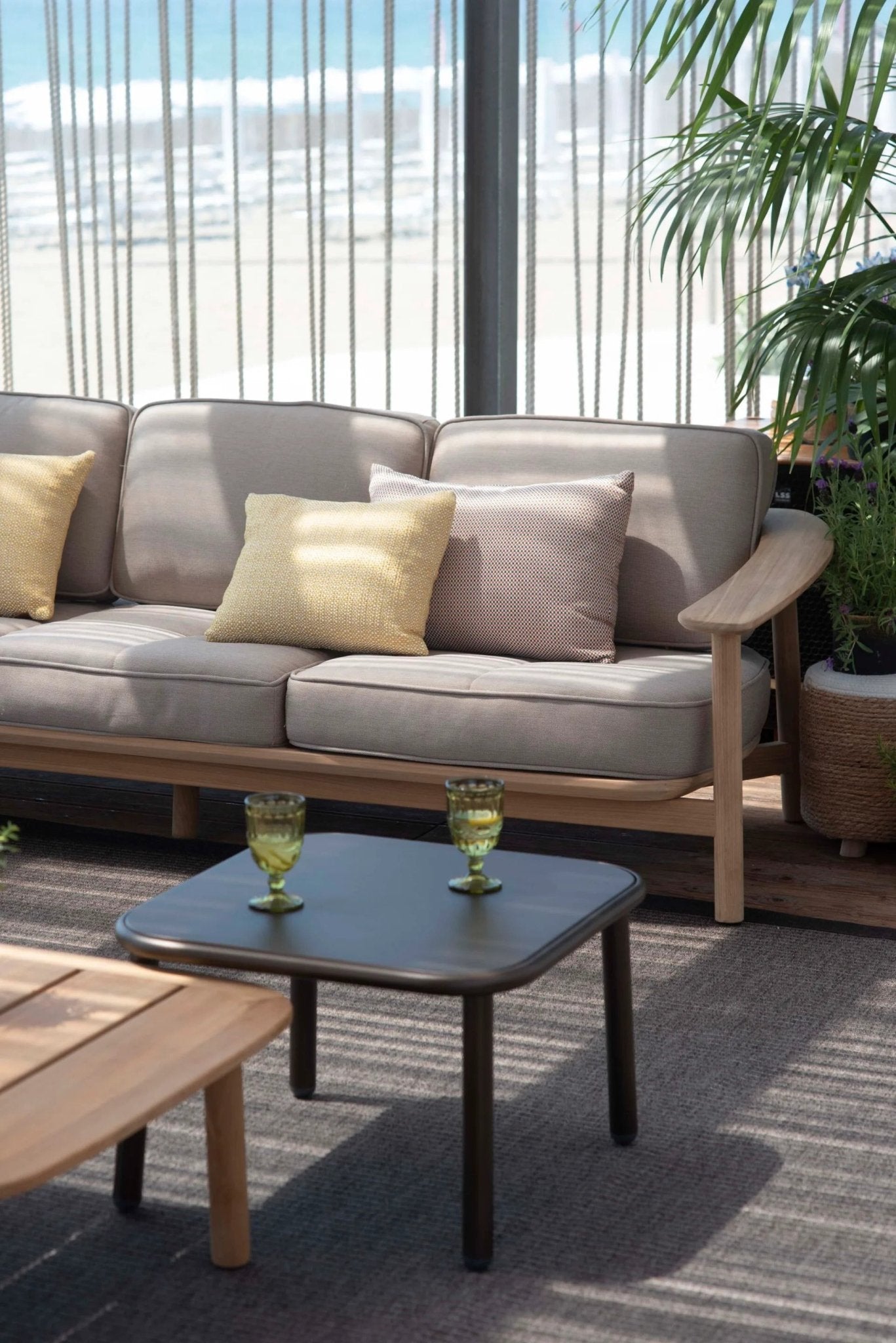 TWINS - Basic Collection Kft.